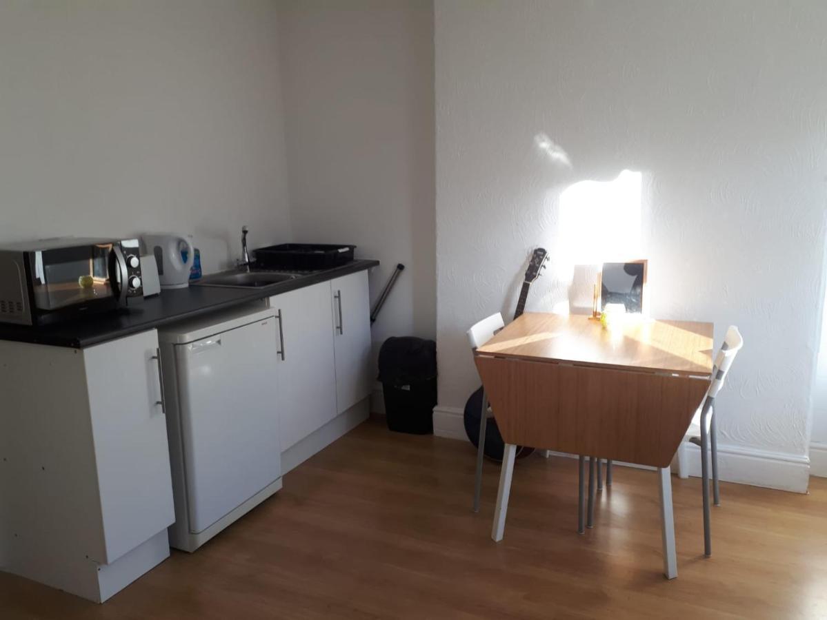 East Coast Apartments First Floor 2 Bed Apartment All Towels And Sheets Supplied Бридлингтън Екстериор снимка